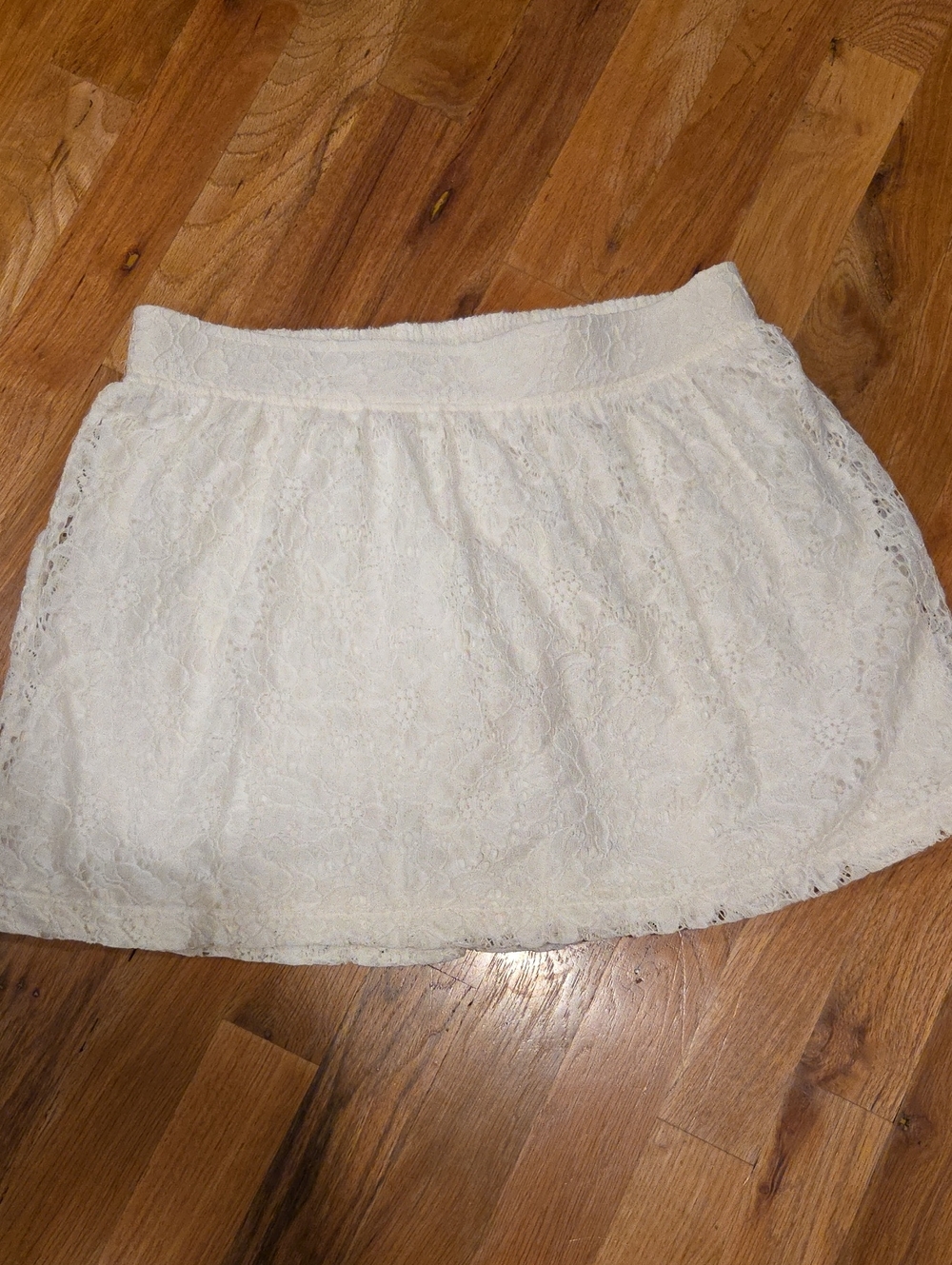 Frenchi White Lace Circle Skirt Size M